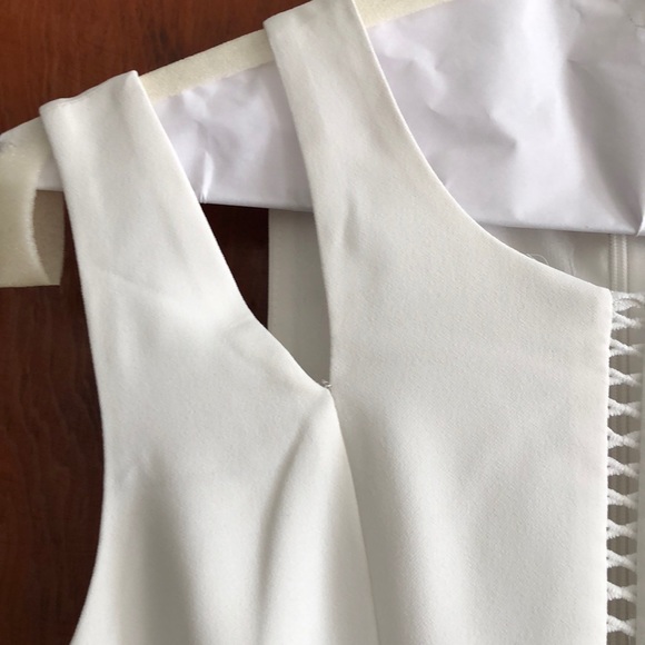 Adelyn Rae romper - Picture 5 of 5